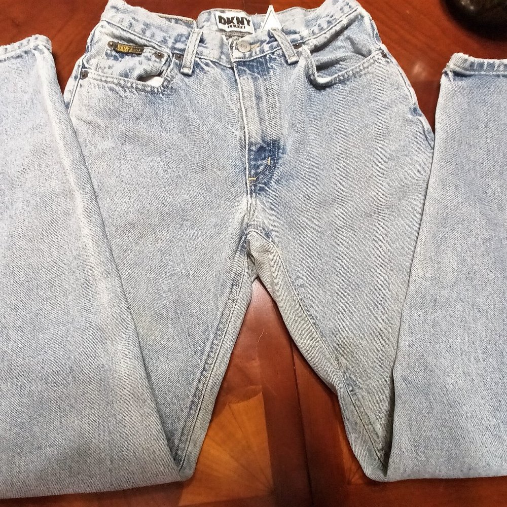 Women's Jeans, DKNY, Straight Leg, Size 6, W-12 1/2", Inseam-30", Rise-9 1/2"